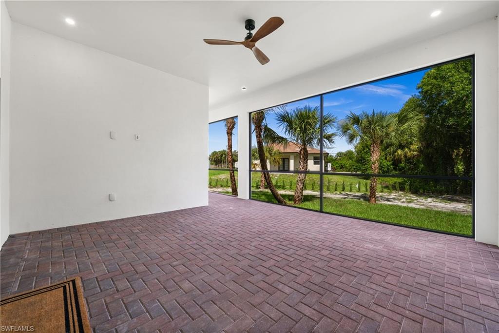 Fort Myers, Florida, 33905, United States, 3 Bedrooms Bedrooms, ,3 BathroomsBathrooms,Residential,For Sale,1865209