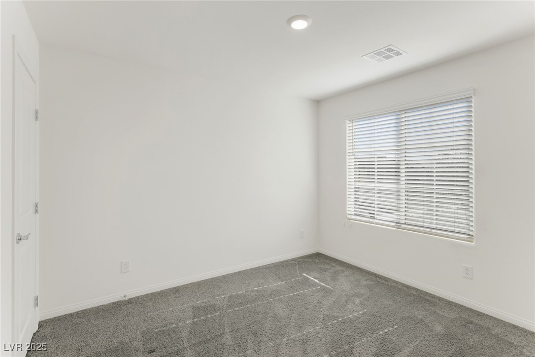 Las Vegas, Nevada, 89166, United States, 4 Bedrooms Bedrooms, ,3 BathroomsBathrooms,Residential,For Sale,1989328