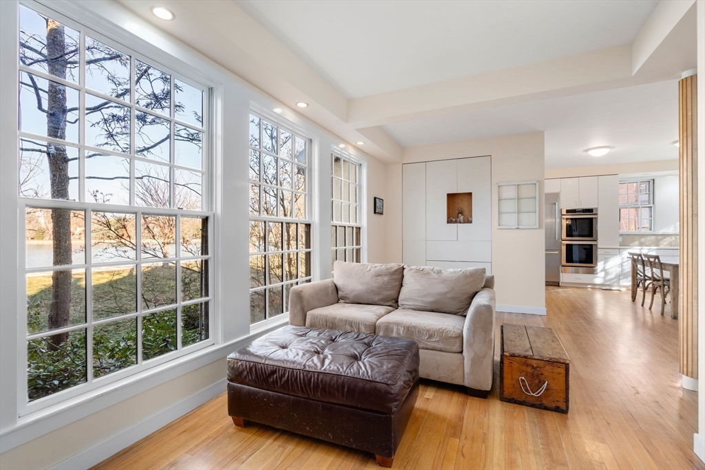 Brookline, Massachusetts, 02445, United States, 7 Bedrooms Bedrooms, ,5 BathroomsBathrooms,Residential,For Sale,1723459