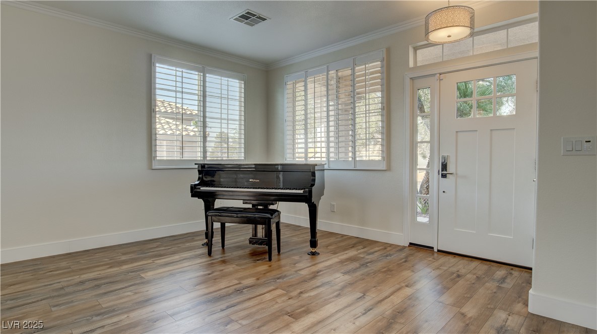 Henderson, Nevada, 89074, United States, 5 Bedrooms Bedrooms, ,2 BathroomsBathrooms,Residential,For Sale,2003072