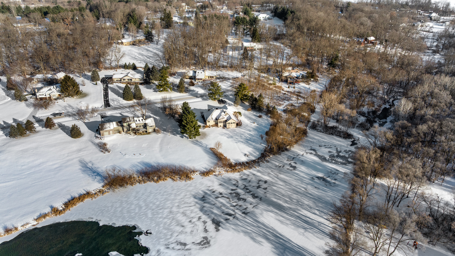 Roscoe, Illinois, 61073, United States, 3 Bedrooms Bedrooms, ,4 BathroomsBathrooms,Residential,For Sale,2011346