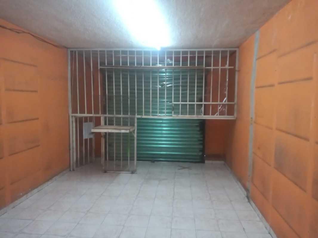 Calle Lava, Tultitlán, Estado de México, 54935, Mexico, 4 Bedrooms Bedrooms, ,2 BathroomsBathrooms,Residential,For Sale,Calle Lava,1444273