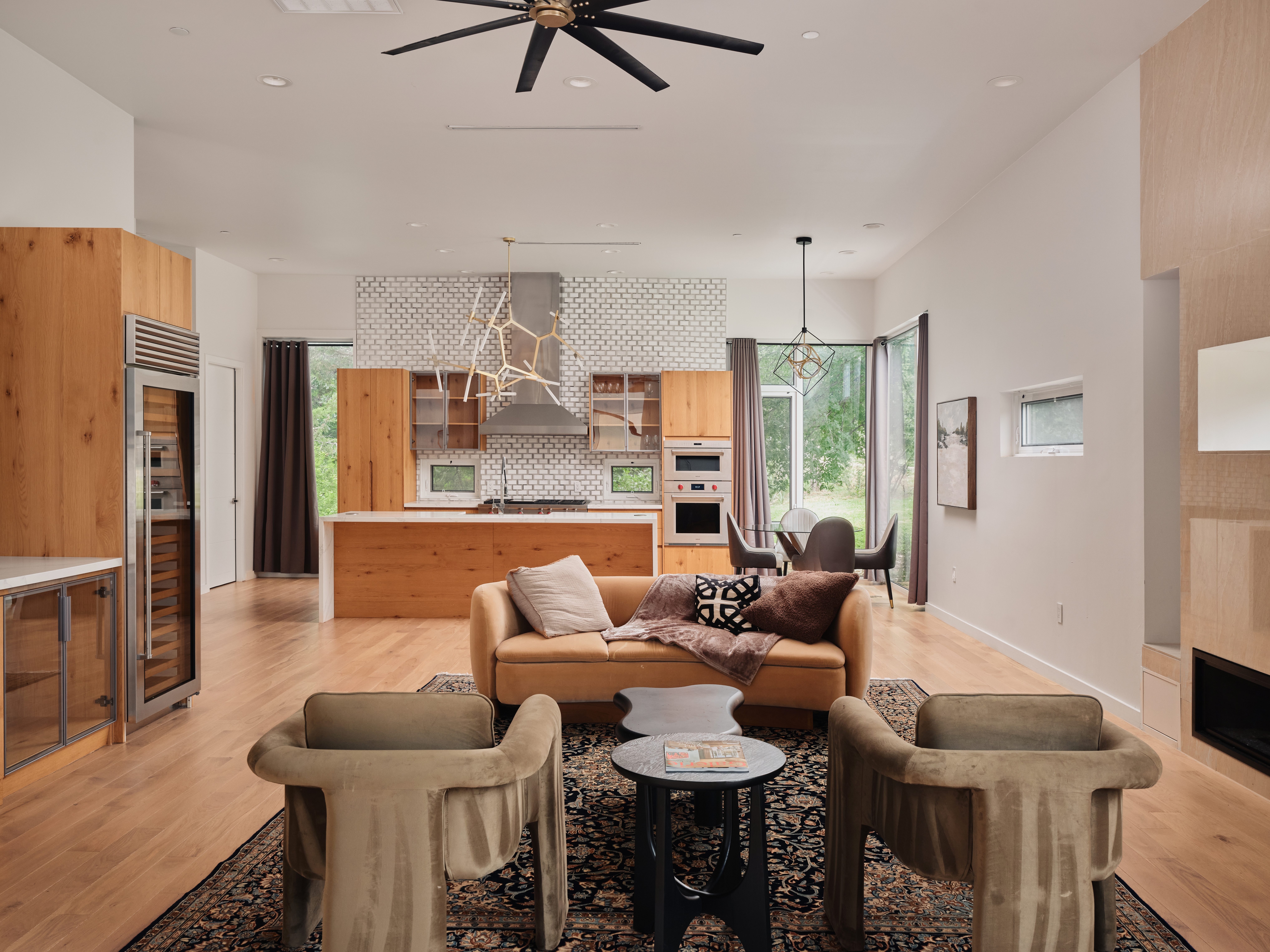  Modern Elegance in Davenport Ranch - 物件實景