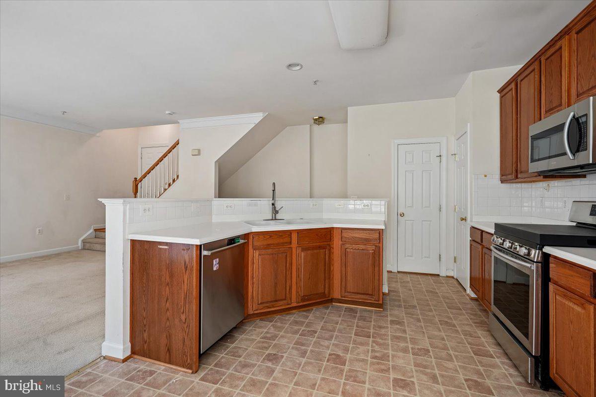Herndon, Virginia, 20171, United States, 3 Bedrooms Bedrooms, ,3 BathroomsBathrooms,Residential,For Sale,2049064