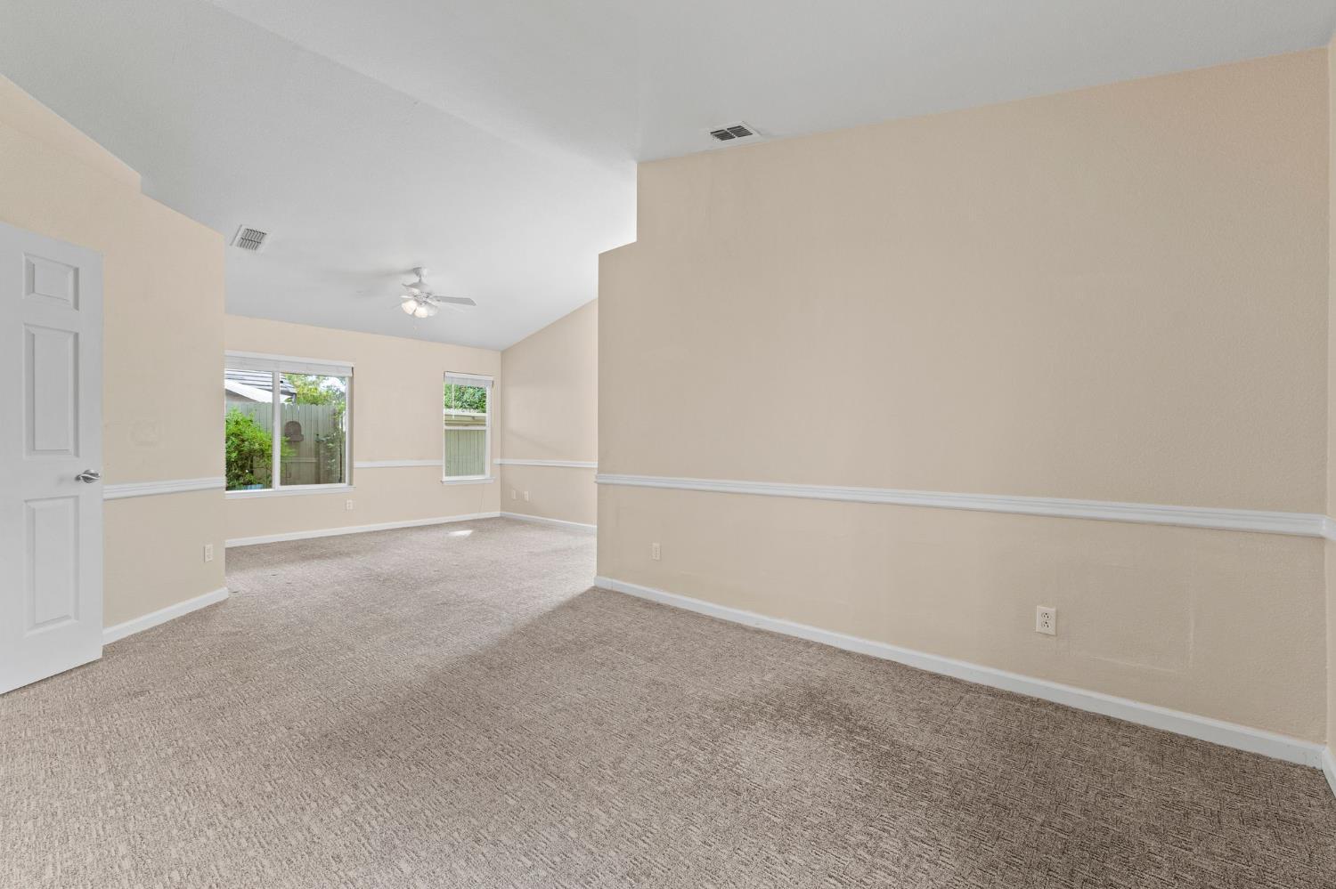 Rancho Cordova, California, 95670, United States, 3 Bedrooms Bedrooms, ,2 BathroomsBathrooms,Residential,For Sale,1900800