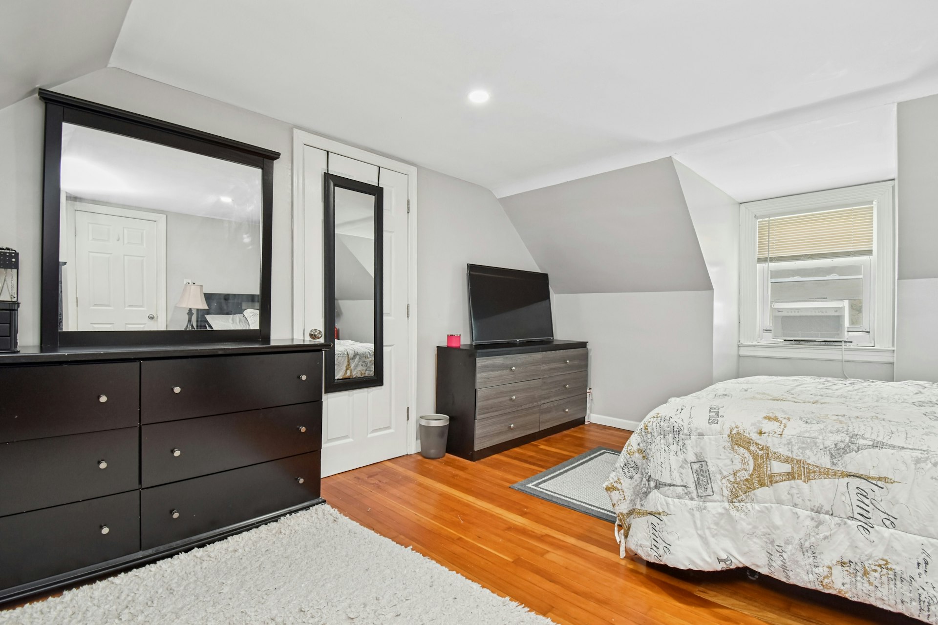  631 Concord Circle, Ewing Township, NJ 08618 - 物件實景