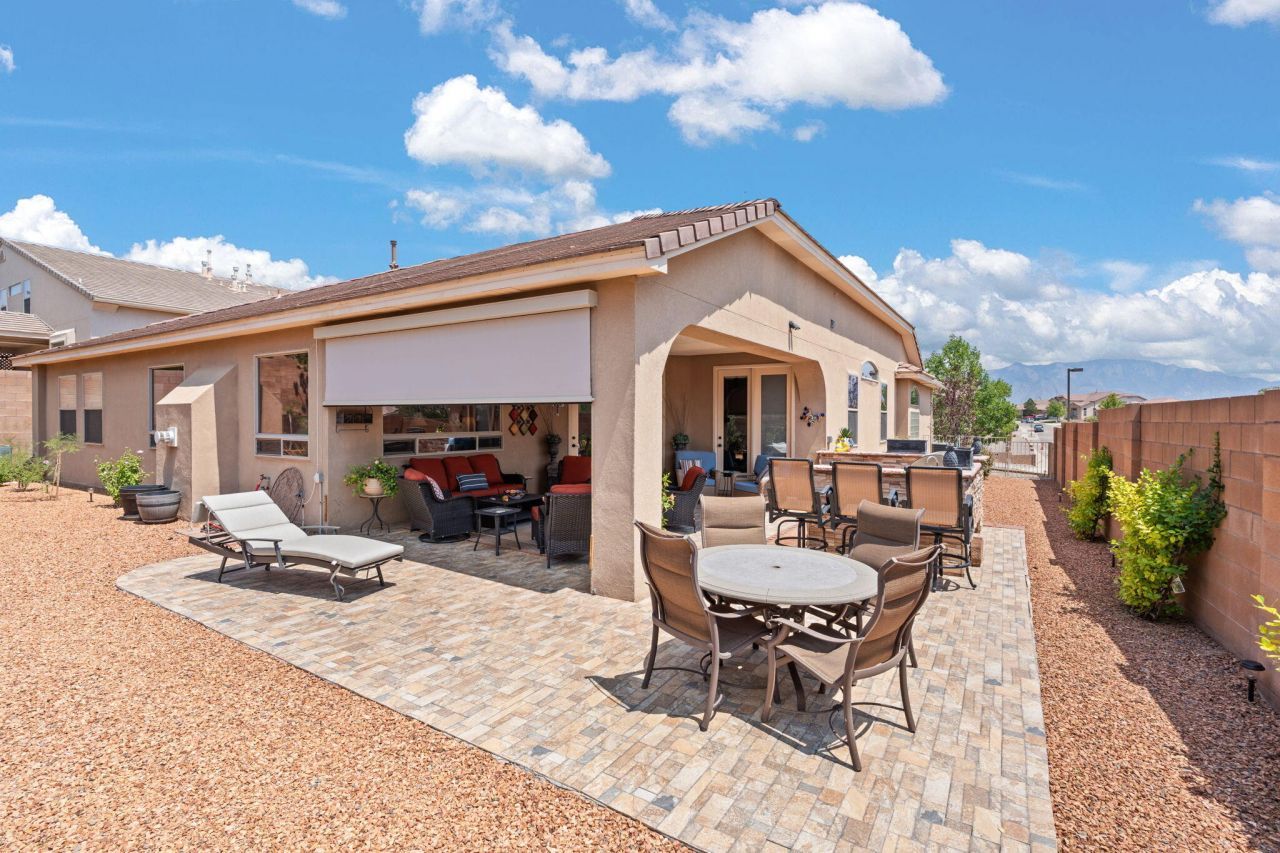 Rio Rancho, New Mexico, 87144, United States, 4 Bedrooms Bedrooms, ,3 BathroomsBathrooms,Residential,For Sale,1918092