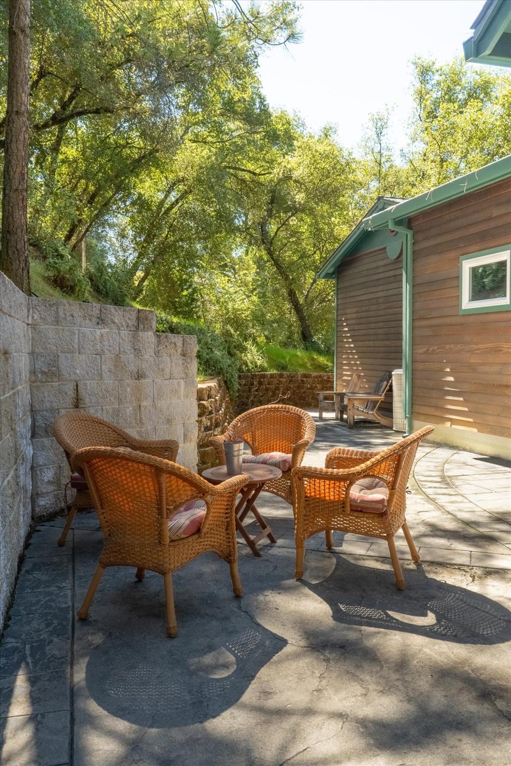 Murphys, California, 95247, United States, 3 Bedrooms Bedrooms, ,4 BathroomsBathrooms,Residential,For Sale,2030734