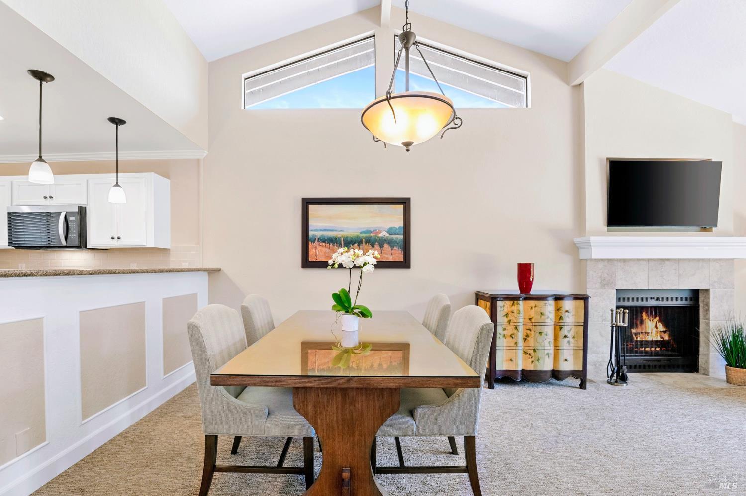 Napa, California, 94558, United States, 2 Bedrooms Bedrooms, ,2 BathroomsBathrooms,Residential,For Sale,1925145