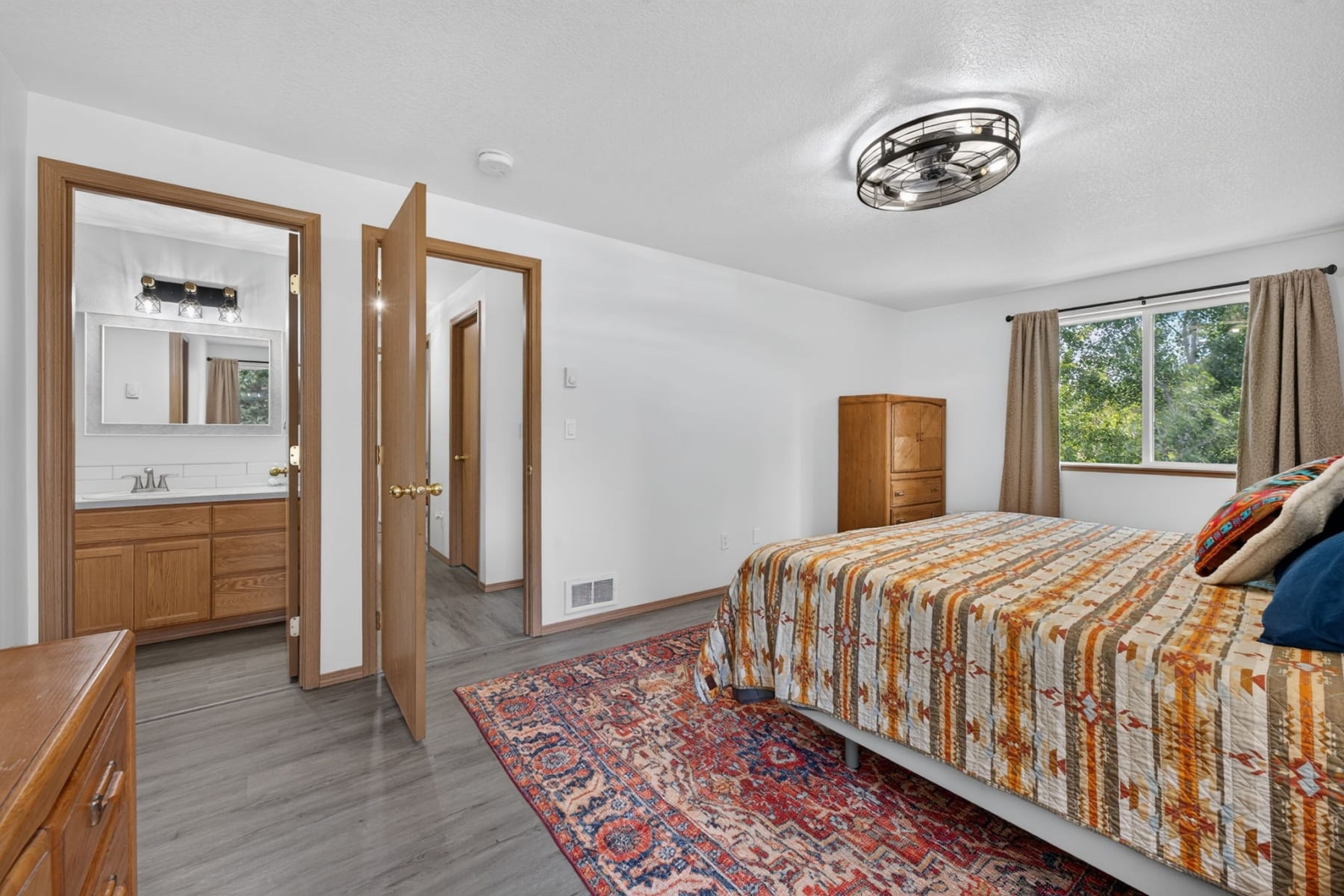  55135 Foster Road Bend, OR 97707 - 物件實景