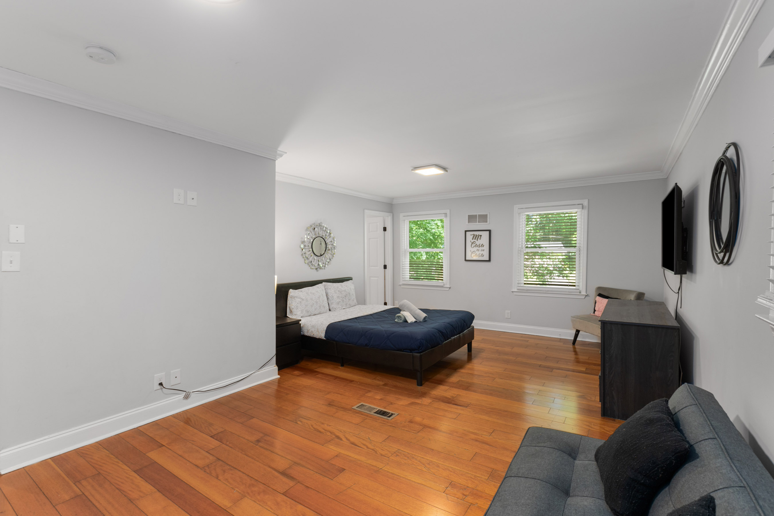  Beautifully Updated Four Bedroom Home on a Peaceful Cul-de-sac - 物件實景