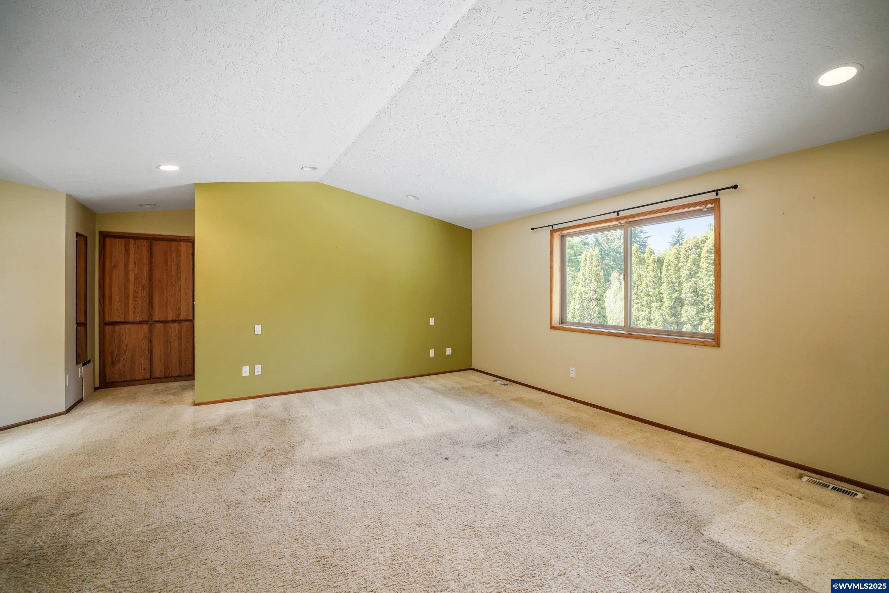 Albany, Oregon, 97321, United States, 4 Bedrooms Bedrooms, ,4 BathroomsBathrooms,Residential,For Sale,1795620