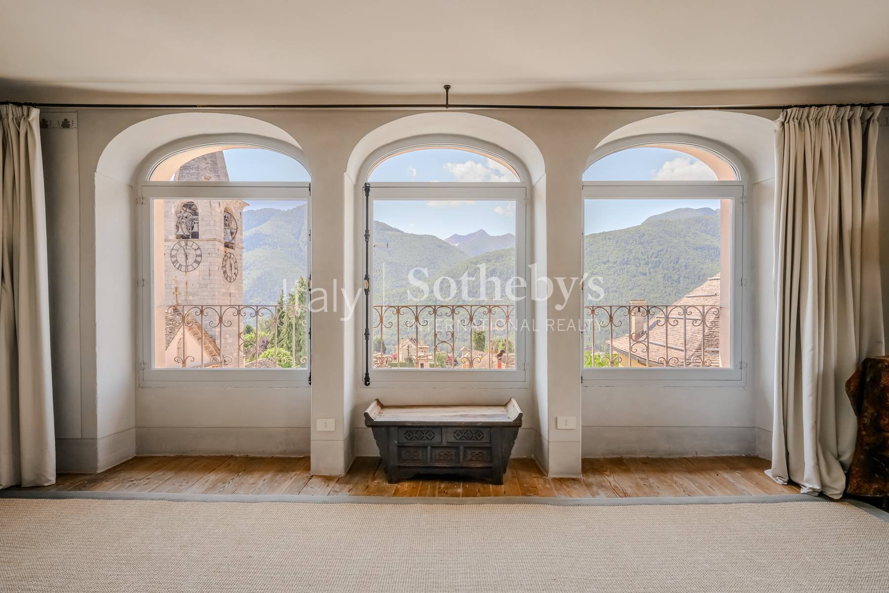  Elegant historic residence just a few kilometres from Switzerland - 物件實景