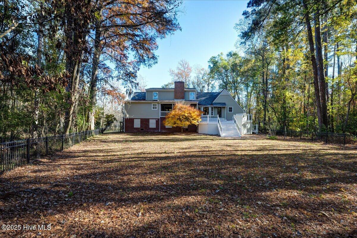 Trent Woods, North Carolina, 28562, United States, 4 Bedrooms Bedrooms, ,3 BathroomsBathrooms,Residential,For Sale,1997785