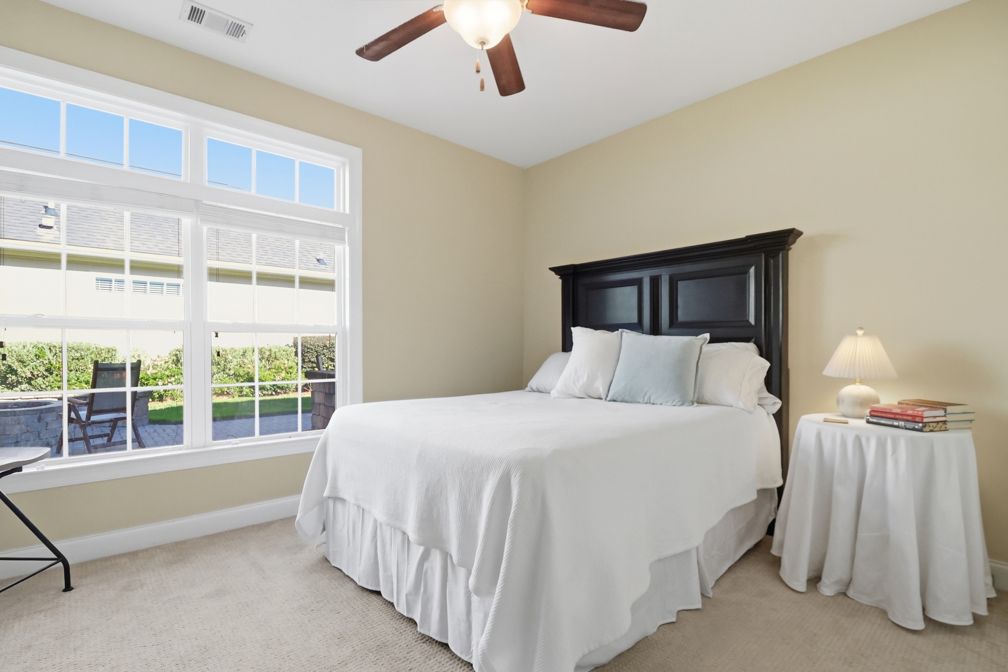  Beautiful Blend of Comfort, Elegance and Low-Maintenance Living - 物件實景