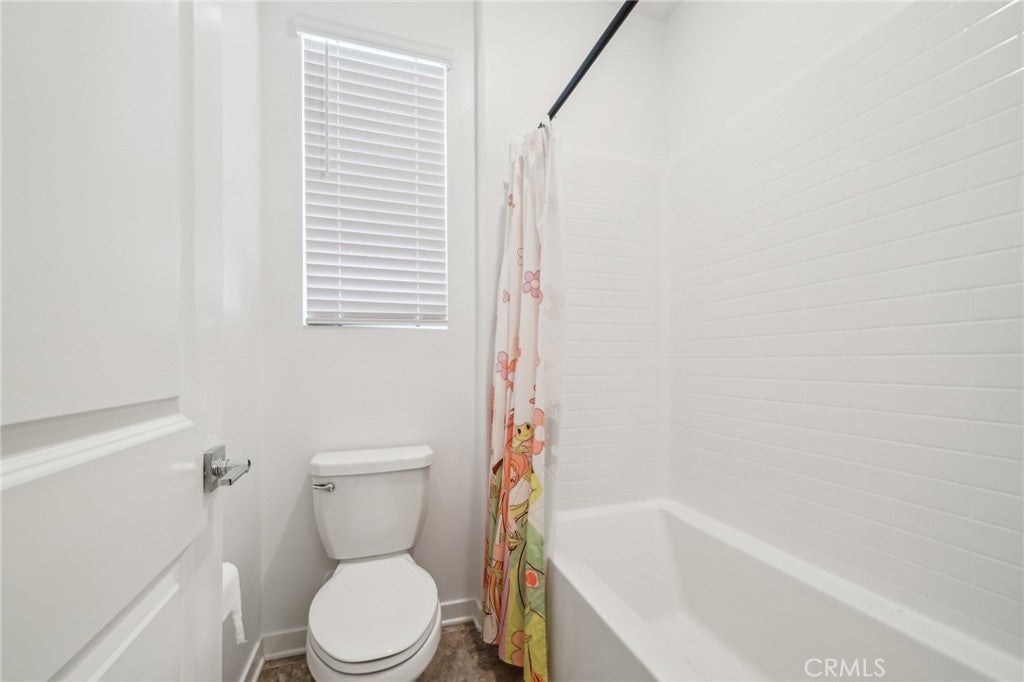 Fontana, California, 92336, United States, 3 Bedrooms Bedrooms, ,3 BathroomsBathrooms,Residential,For Sale,1828389