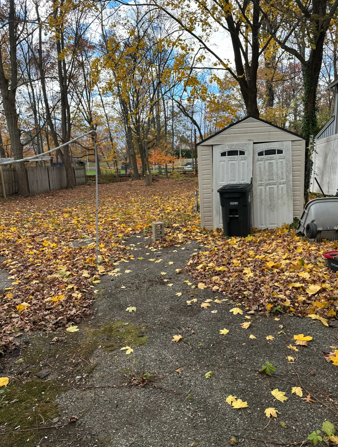 Stamford, Connecticut, 06907, United States, 2 Bedrooms Bedrooms, ,1 BathroomBathrooms,Residential,For Sale,1990999