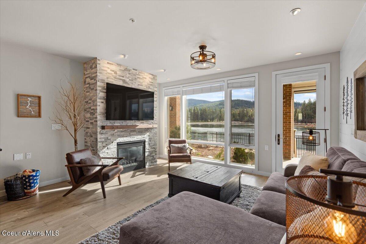 Post Falls, Idaho, 83854, United States, 3 Bedrooms Bedrooms, ,Residential,For Sale,1991069