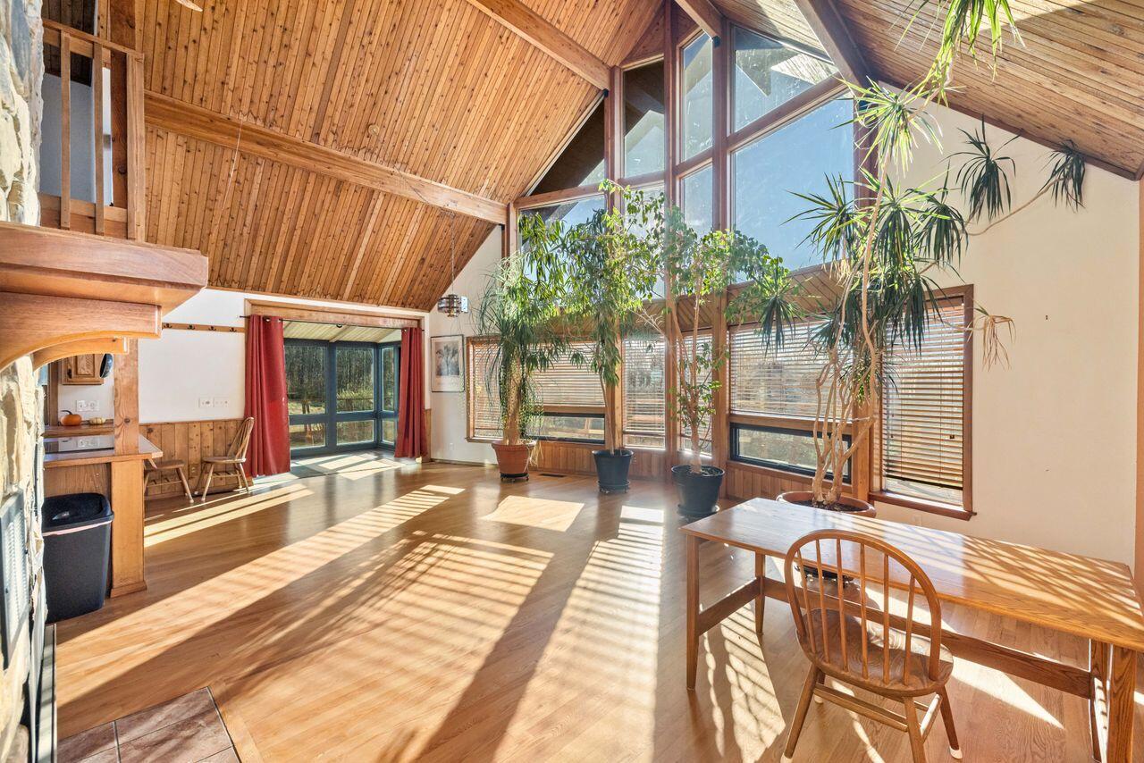 Harrison, Maine, 04040, United States, 3 Bedrooms Bedrooms, ,3 BathroomsBathrooms,Residential,For Sale,1991420