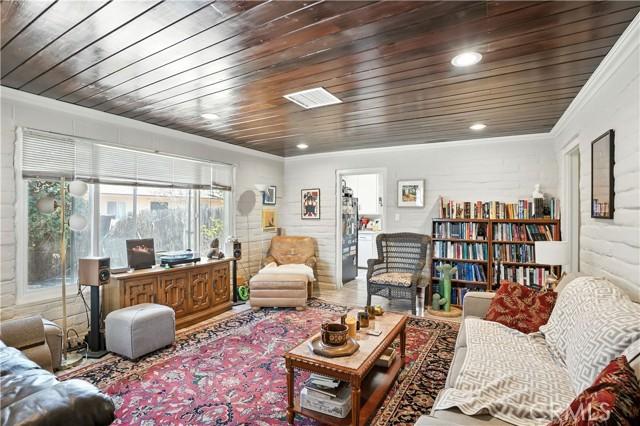 Riverside, California, 92506, United States, 3 Bedrooms Bedrooms, ,2 BathroomsBathrooms,Residential,For Sale,1911620