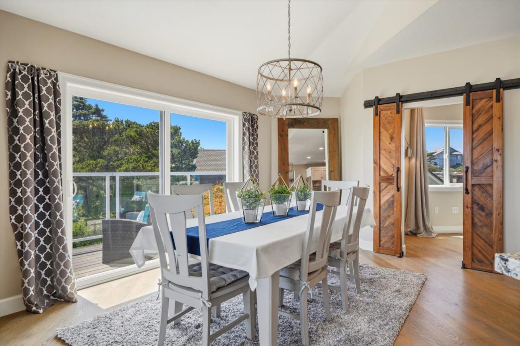  811 SW 12th Street Newport, OR 97365 - 物件實景