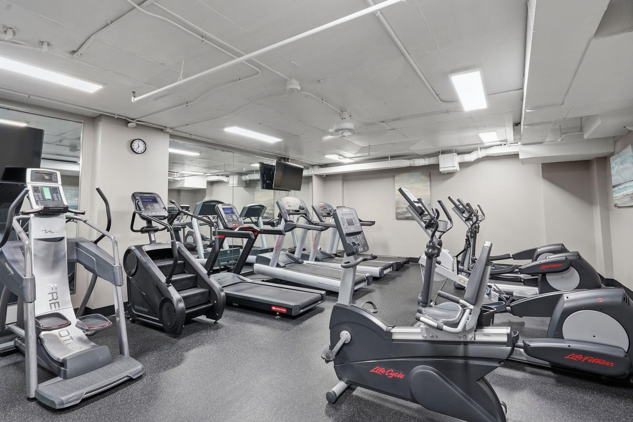  3800 Powell Lane, Falls Church, VA, 22041 - 物件實景