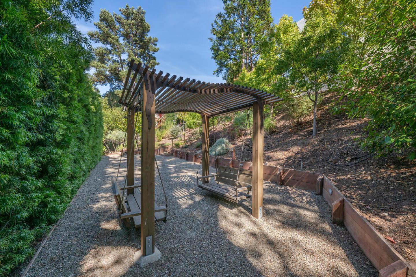 Hillsborough, California, 94010, United States, 4 Bedrooms Bedrooms, ,4 BathroomsBathrooms,Residential,For Sale,1940543