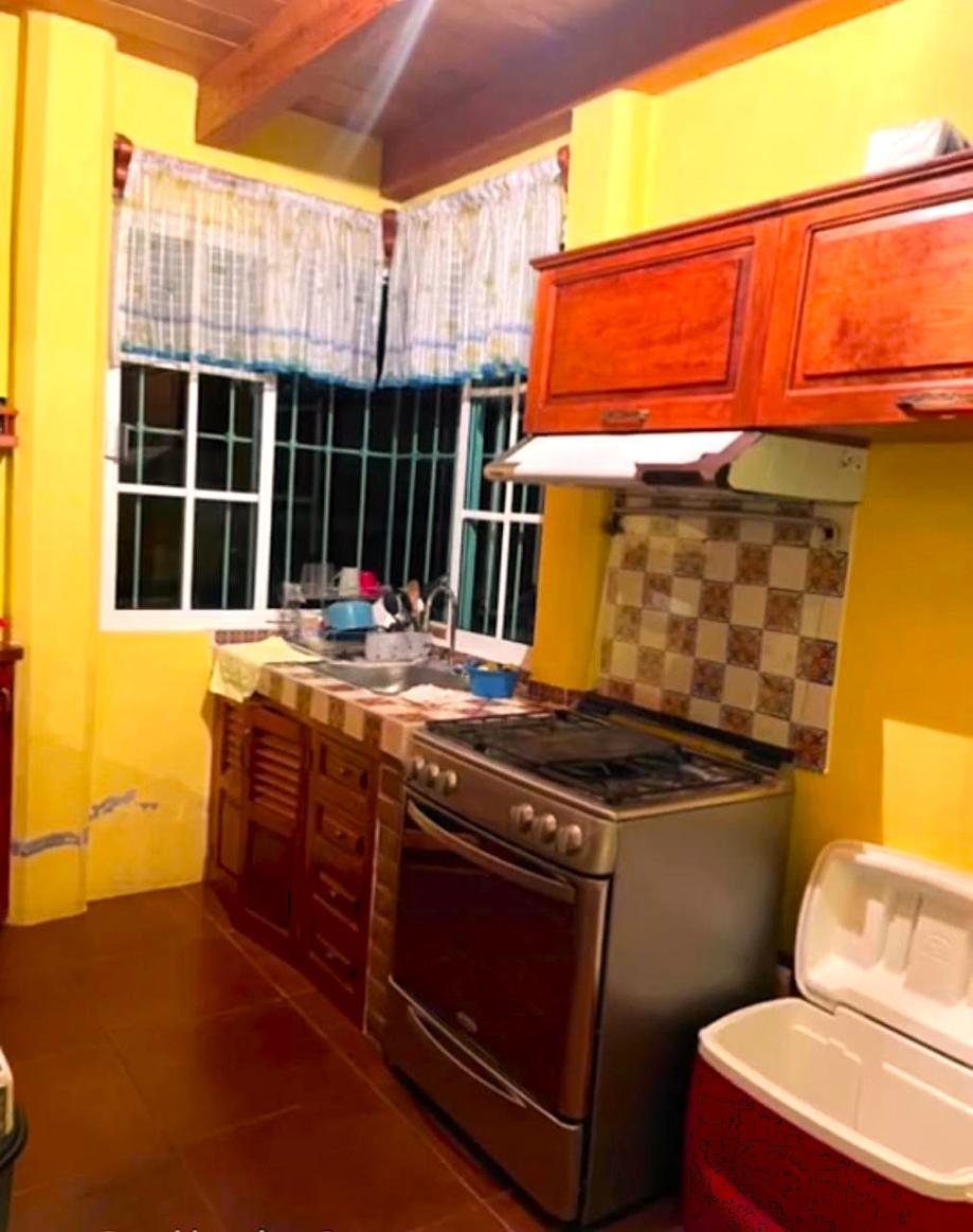 Valle de Bravo, Estado de México, 51200, Mexico, 4 Bedrooms Bedrooms, ,6 BathroomsBathrooms,Residential,For Sale,1721282