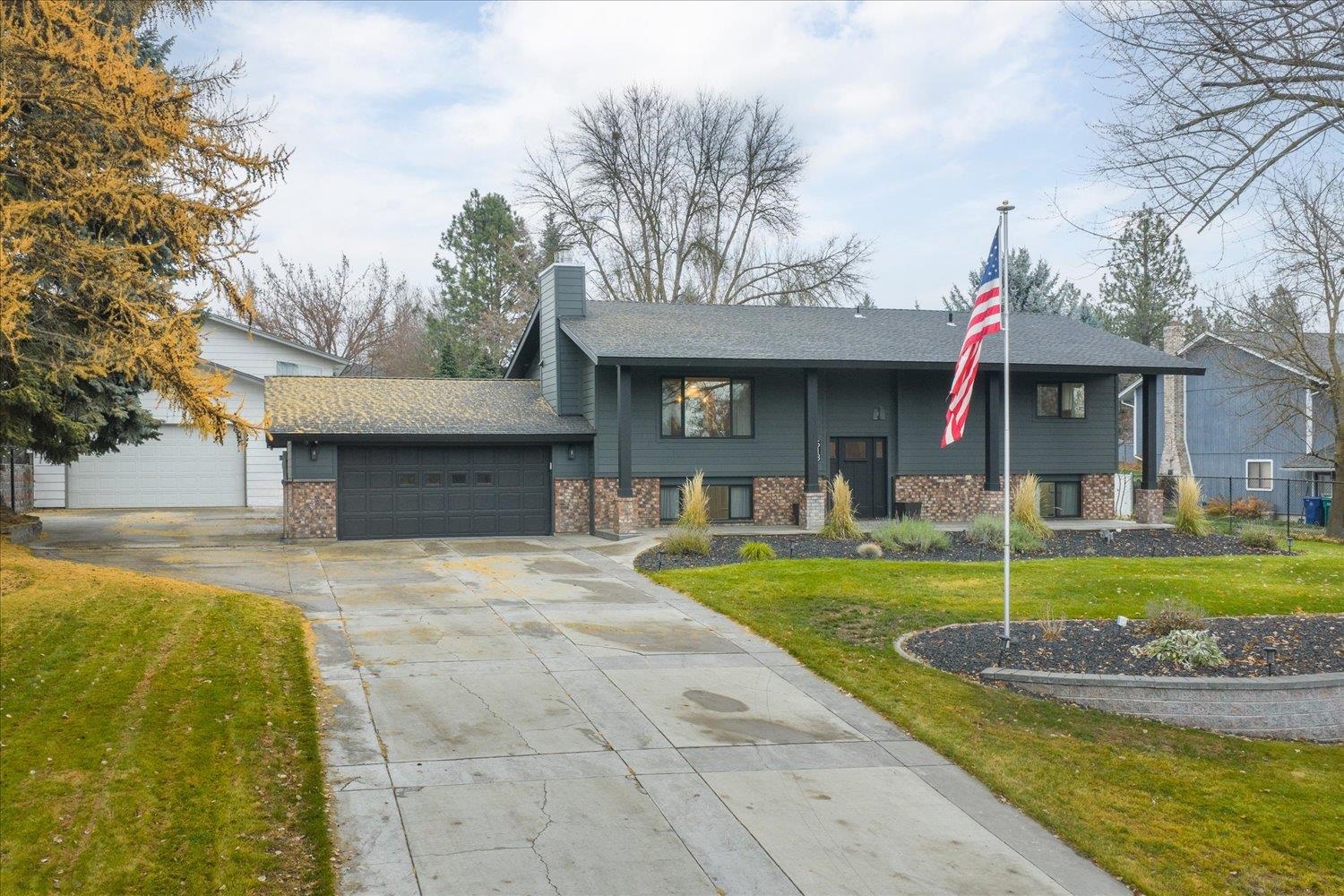 Colbert, Washington, 99005, United States, 5 Bedrooms Bedrooms, ,3 BathroomsBathrooms,Residential,For Sale,1998044