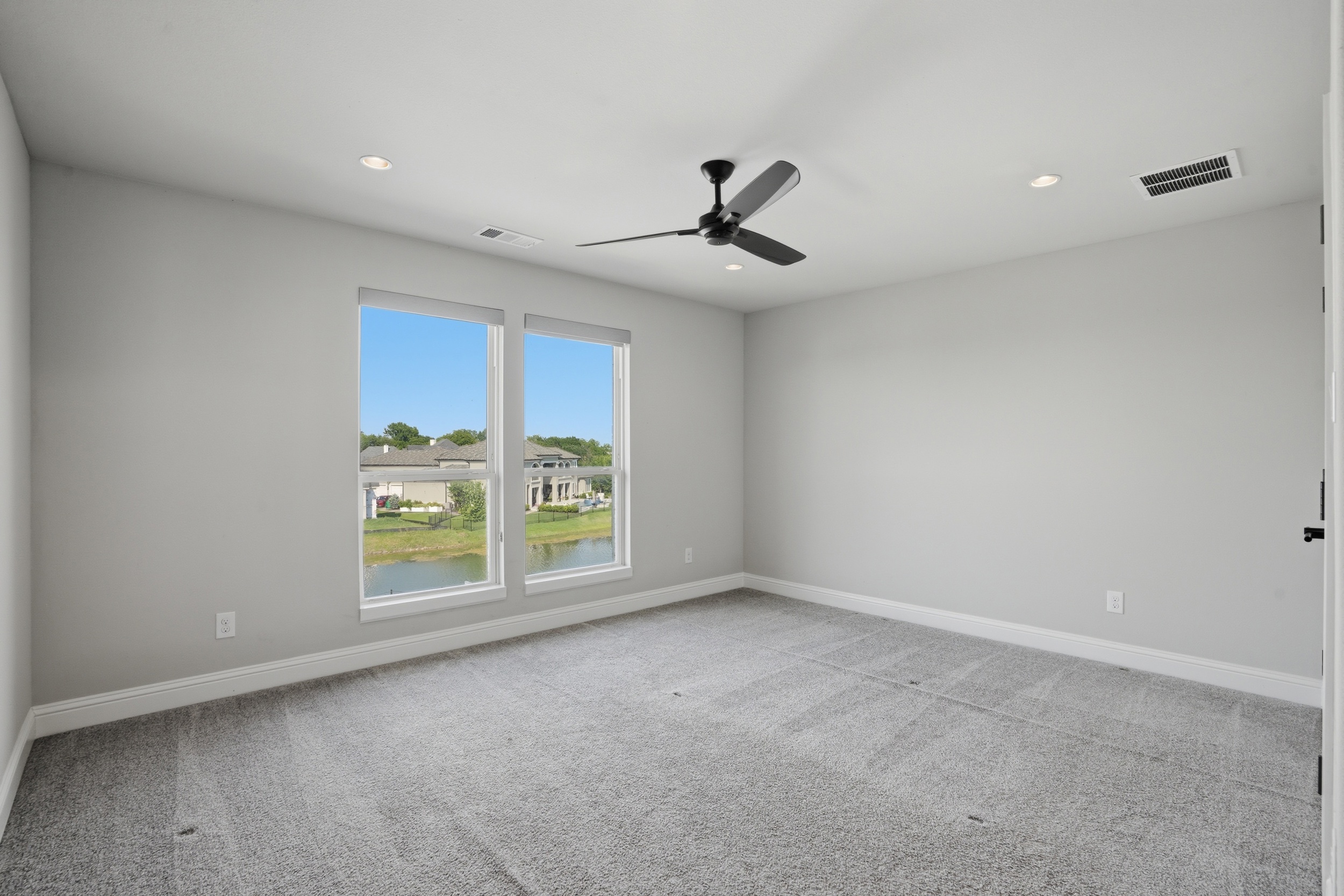  7/5 off Lake Ray Hubbard in Forney with Pool and Pickleball Courts - 物件實景