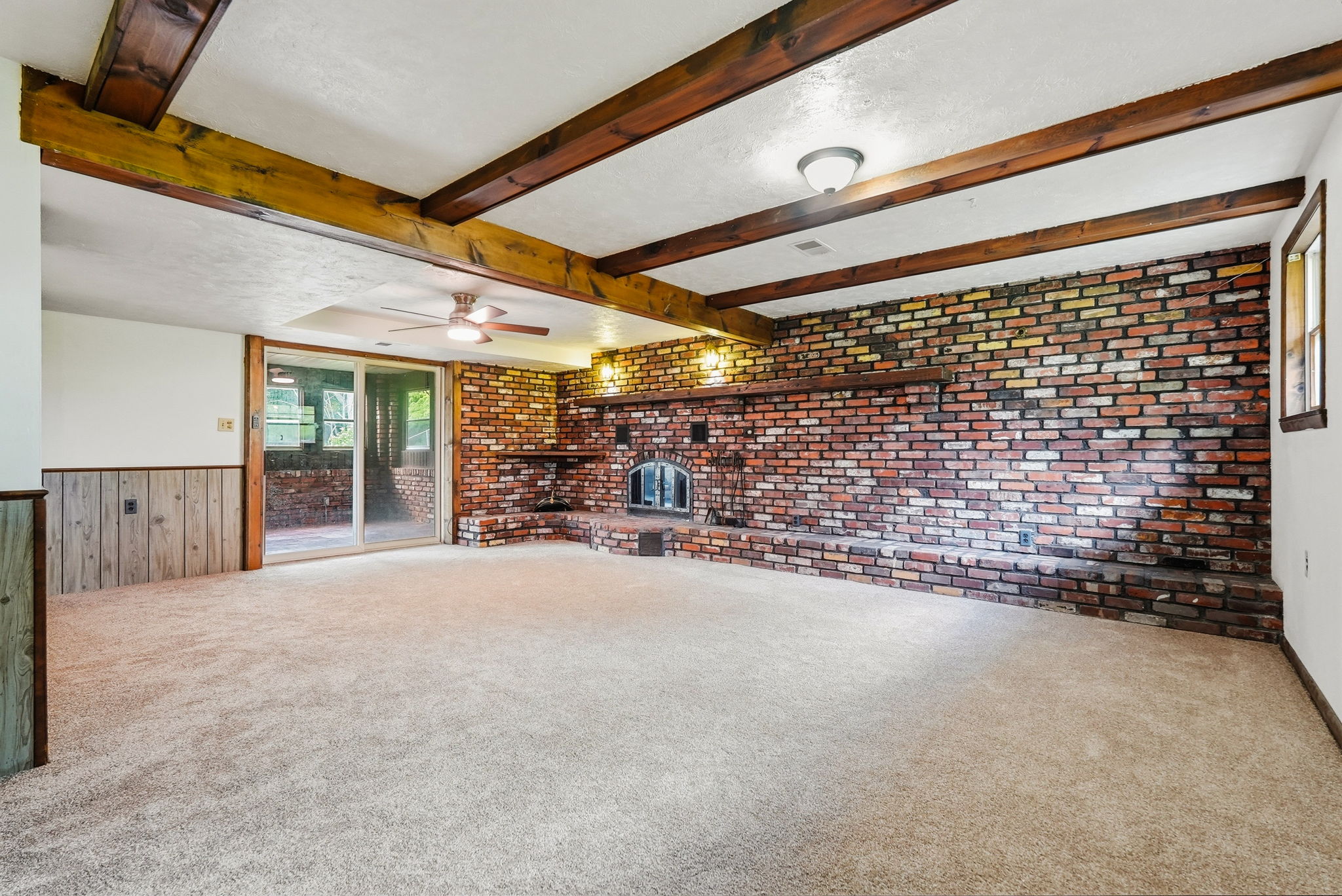  145 Karen Drive, Elizabeth, PA 15037 - 物件實景
