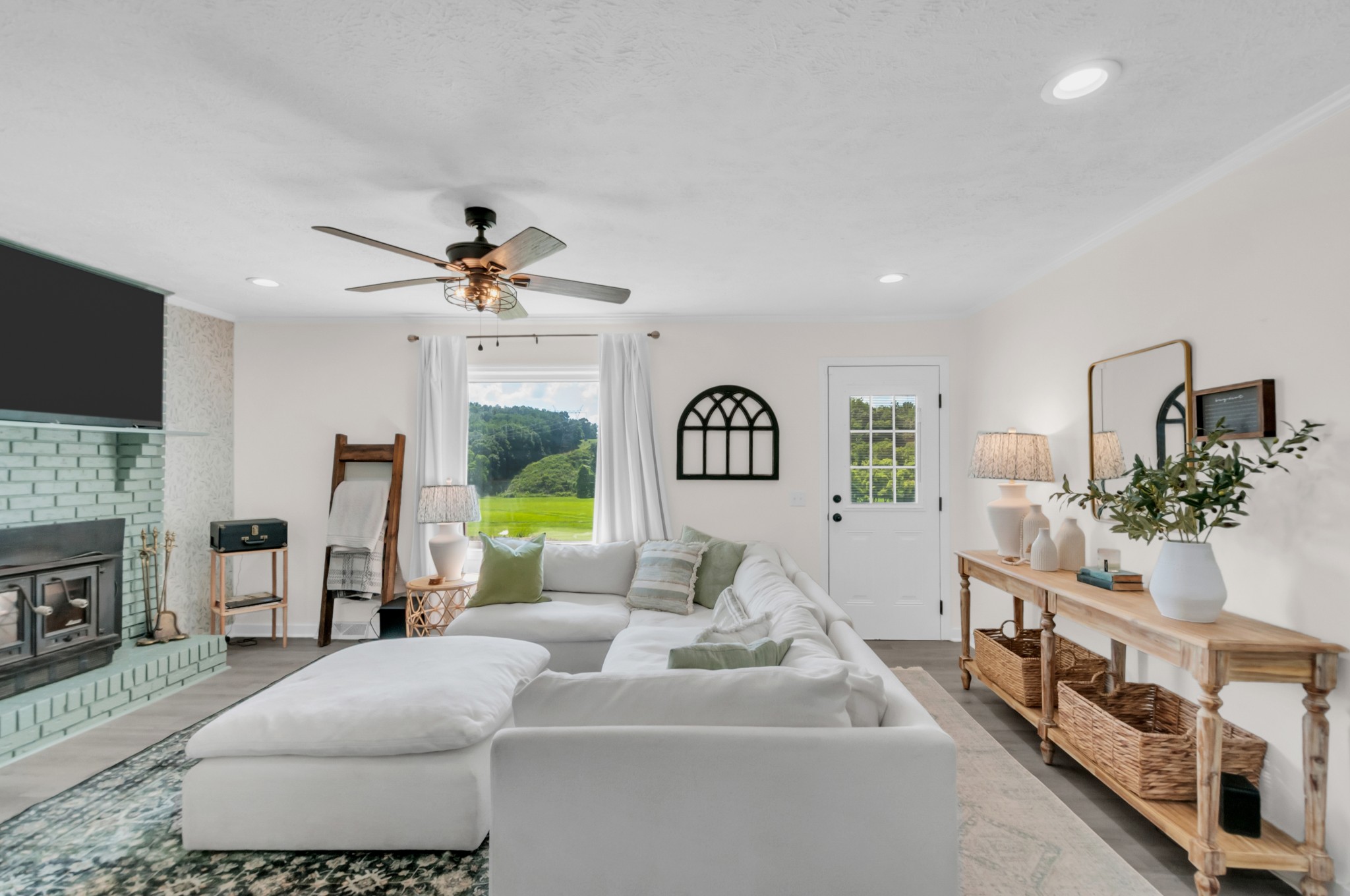  425 E Piney Rd, Dickson, TN, 37055 - 物件實景