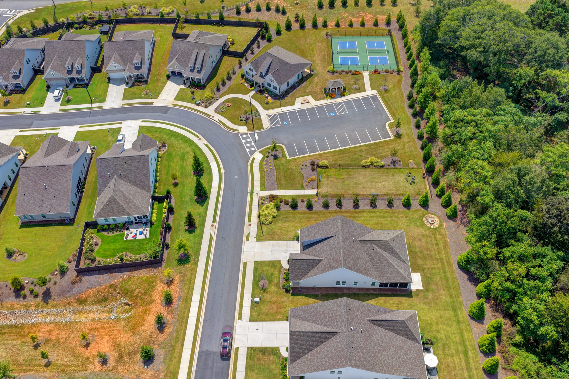 Active Adult Nearly-new Ranch Home in the Heart of Hickory Flat Area of Canton - 物件實景