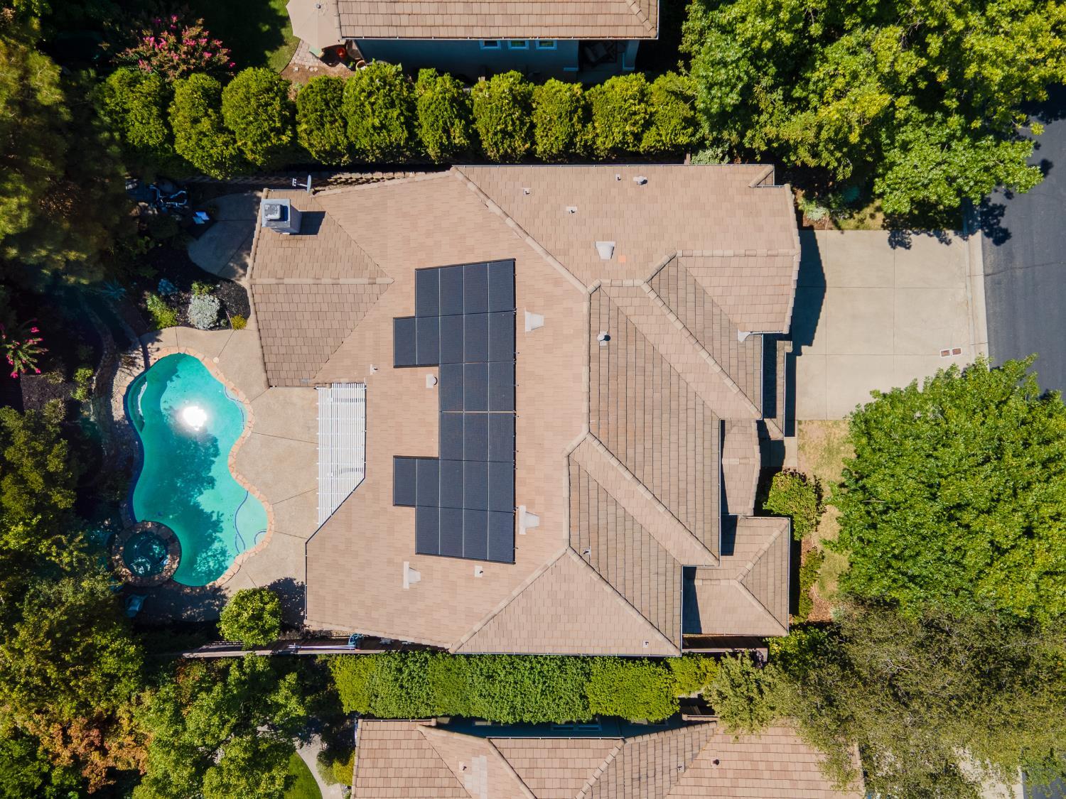 El Dorado Hills, California, 95762, United States, 5 Bedrooms Bedrooms, ,5 BathroomsBathrooms,Residential,For Sale,1914654