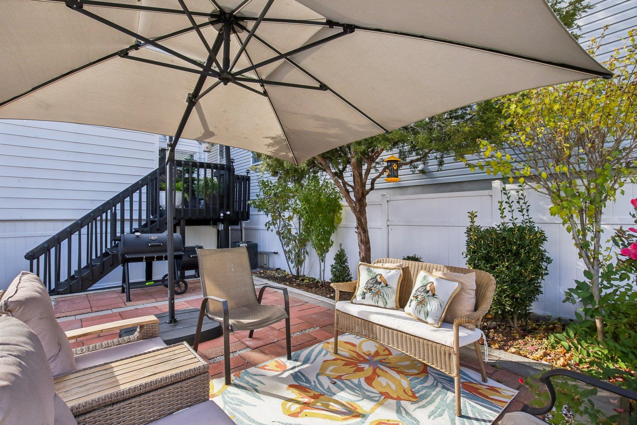 Bayonne, New Jersey, 07002, United States, 4 Bedrooms Bedrooms, ,2 BathroomsBathrooms,Residential,For Sale,1996520