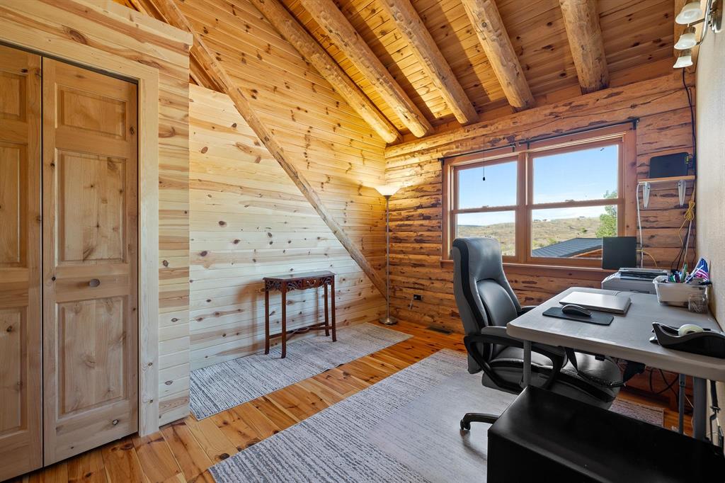 Hot Springs, South Dakota, 57747, United States, 3 Bedrooms Bedrooms, ,2 BathroomsBathrooms,Residential,For Sale,1984006