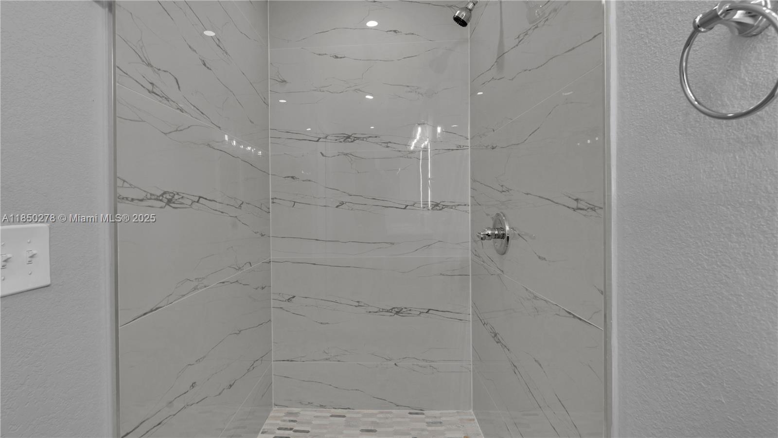 Miami, Florida, 33162, United States, 4 Bedrooms Bedrooms, ,2 BathroomsBathrooms,Residential,For Sale,1908932