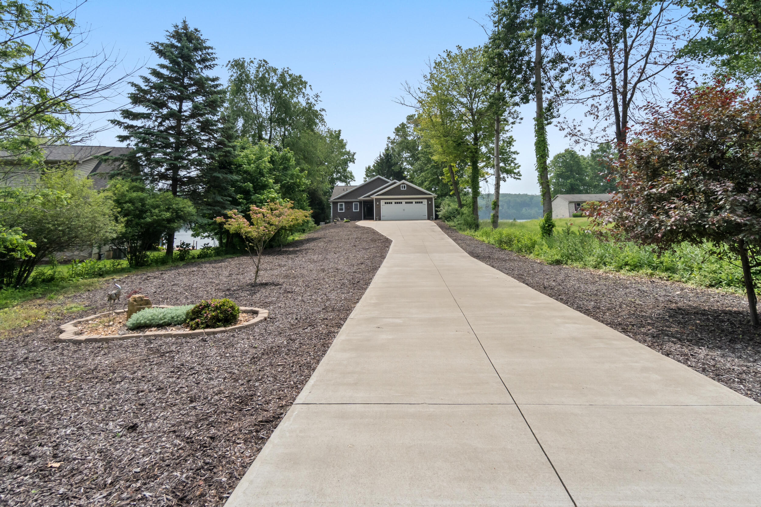 Jerome, Michigan, 49249, United States, 4 Bedrooms Bedrooms, ,3 BathroomsBathrooms,Residential,For Sale,1924396