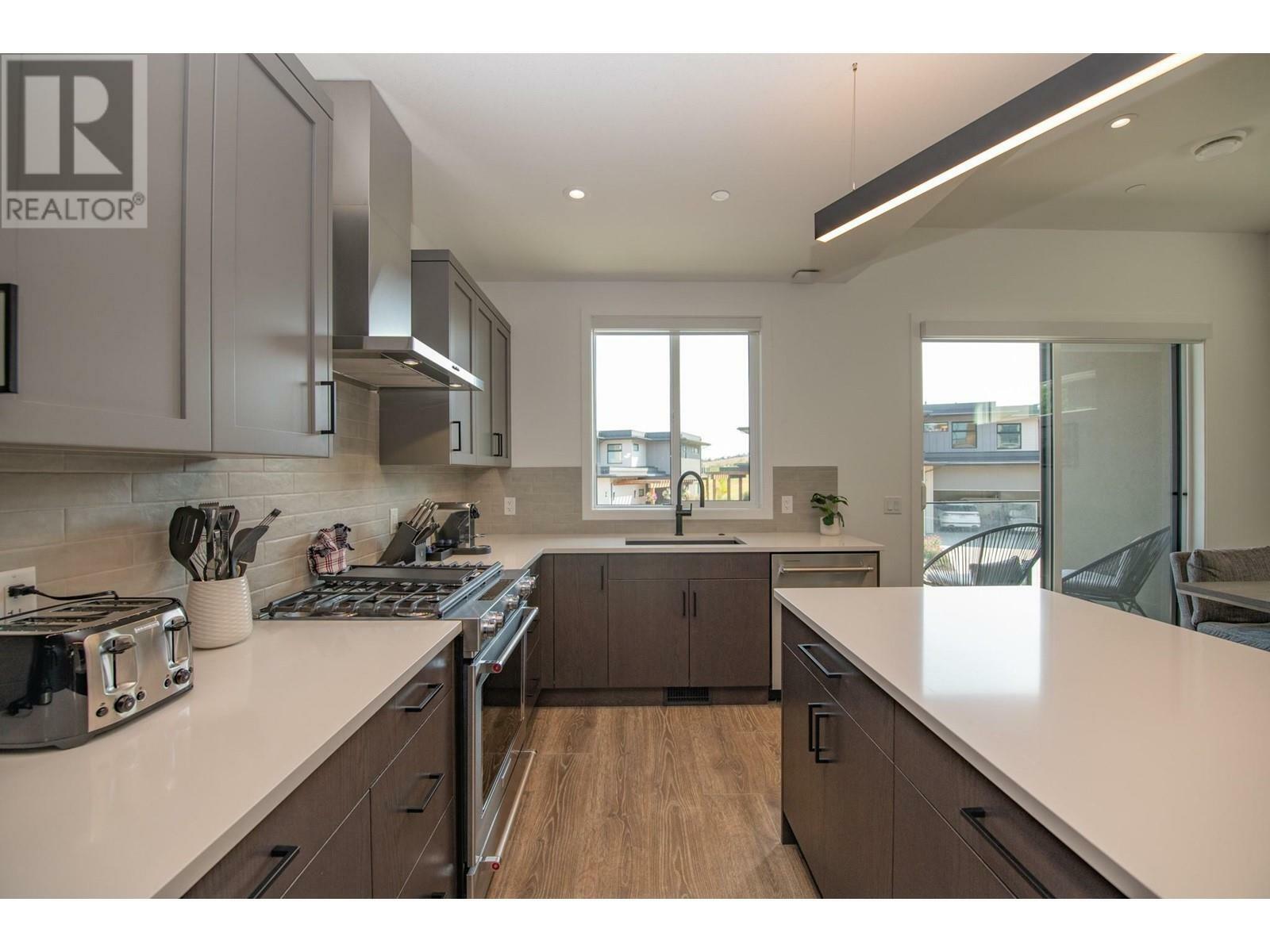 VERNON, British Columbia, V1H 0A5, CA, 4 Bedrooms Bedrooms, ,3 BathroomsBathrooms,Residential,For Sale,1839101