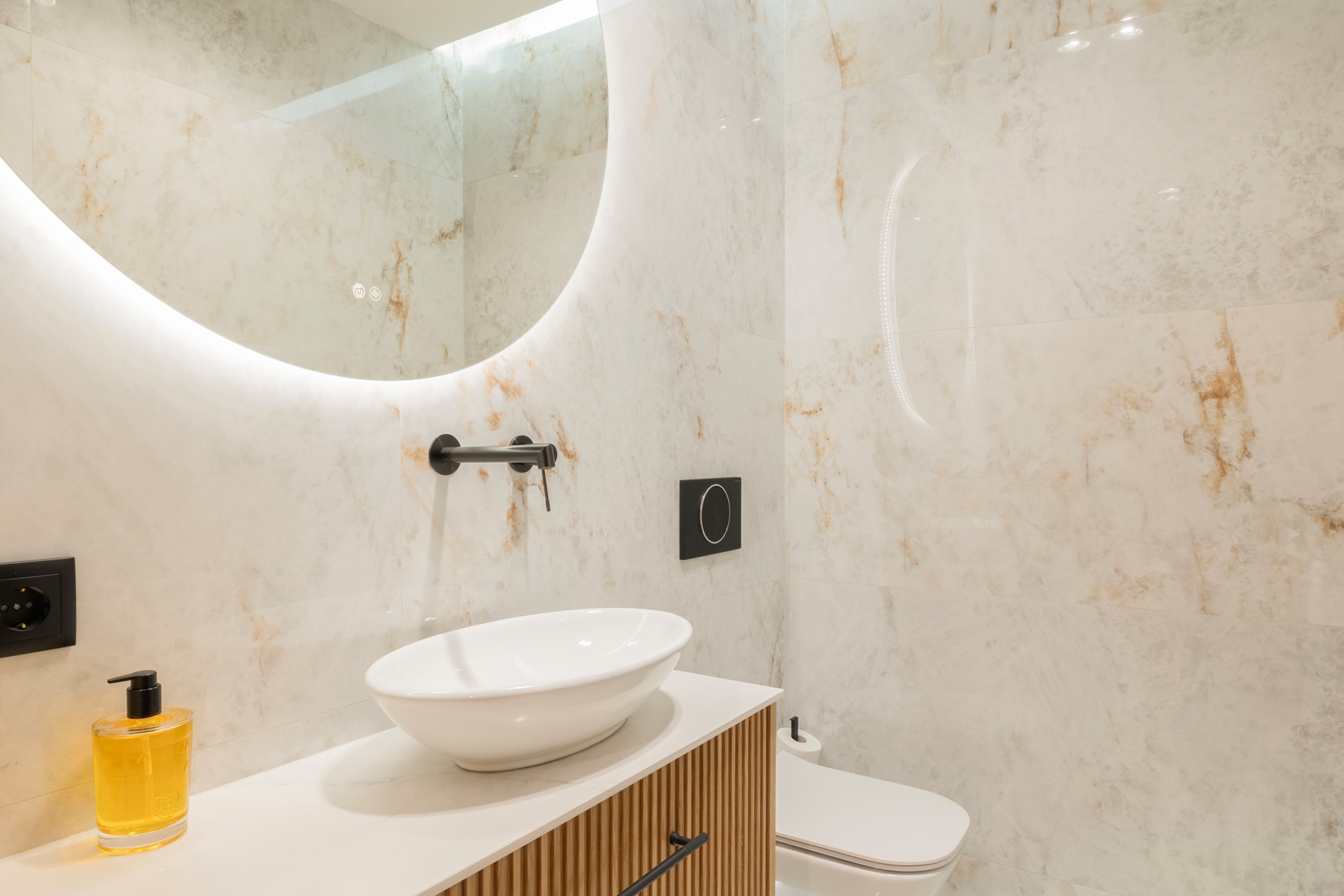  Flat, 2 bedrooms, for Sale - 物件實景