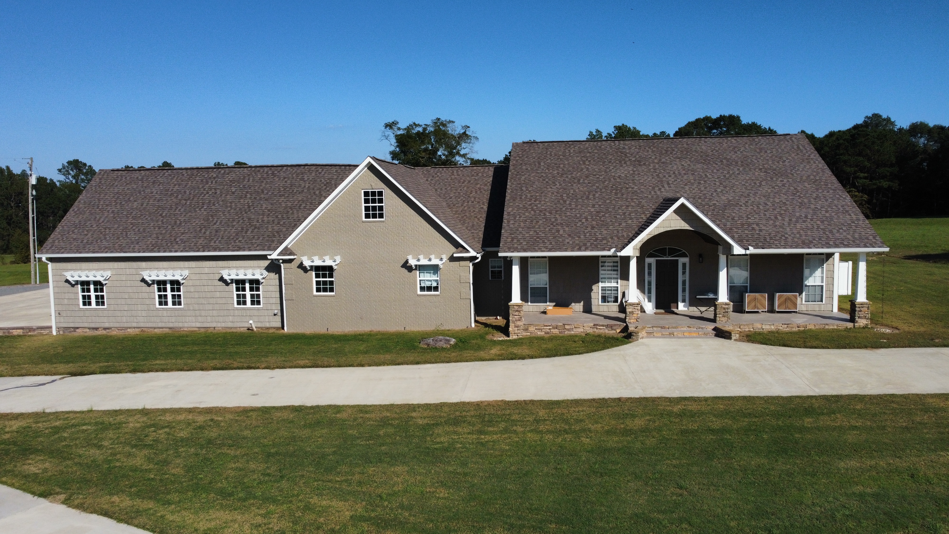 El Dorado, Arkansas, 71730, United States, 3 Bedrooms Bedrooms, ,3 BathroomsBathrooms,Residential,For Sale,1982528