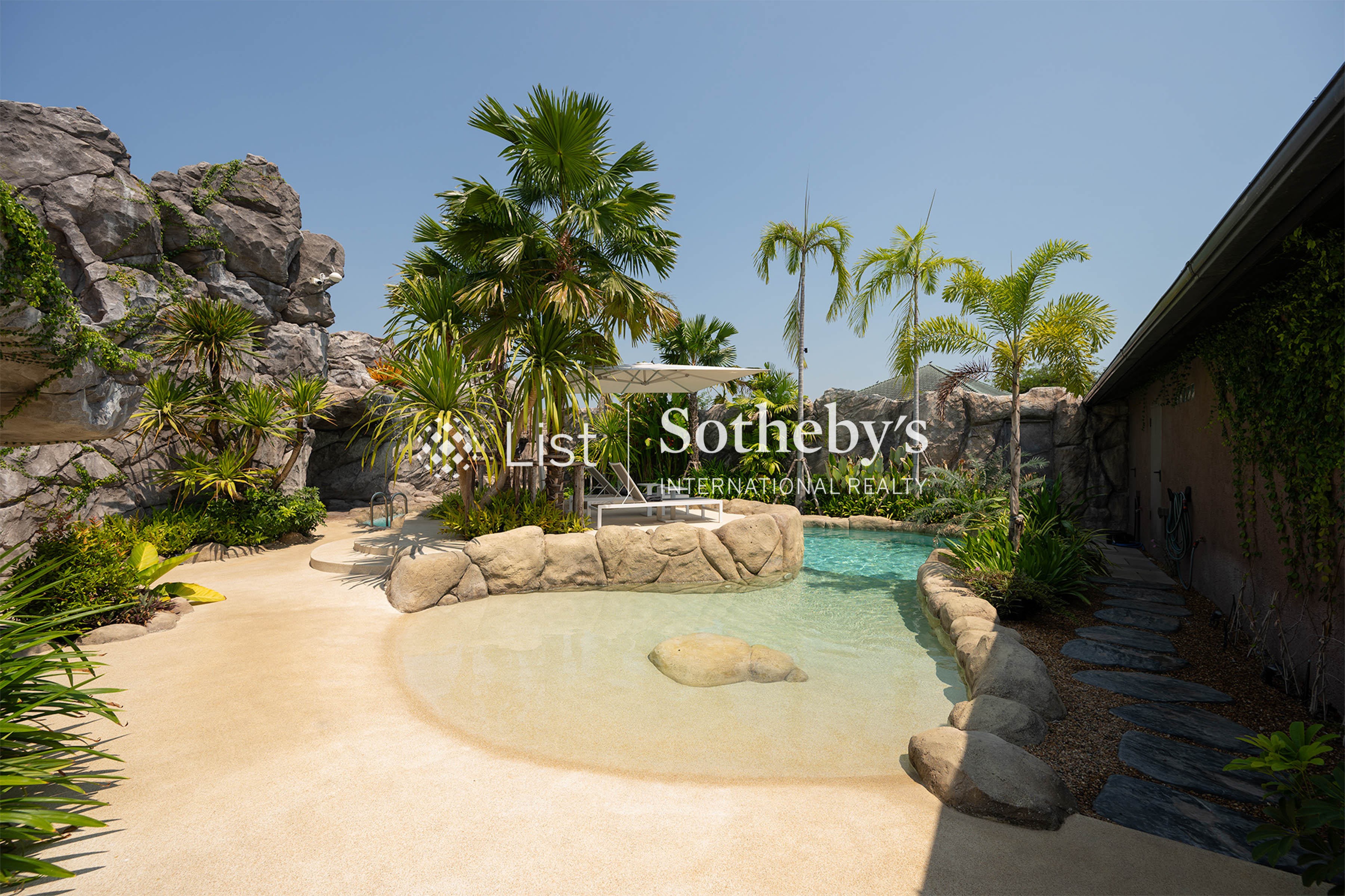  Creative Family Villa in North Cha-Am Featuring Gym, Office & Rock Wall - 物件實景