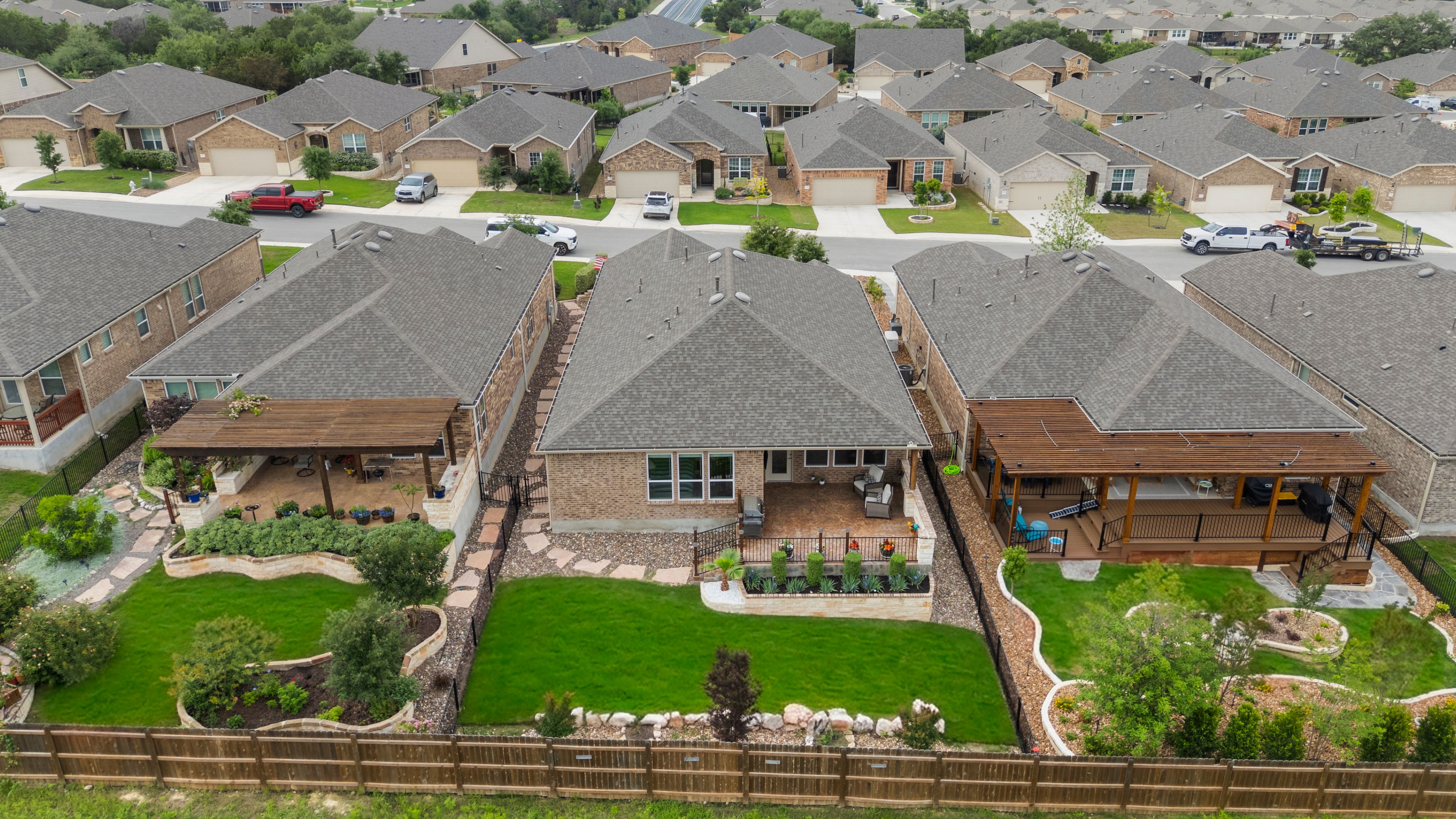  Luxury Hill Country Retreat - 物件實景