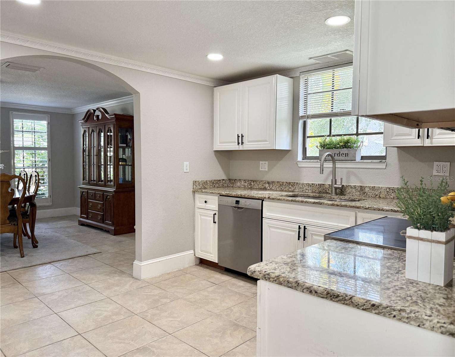 Temple Terrace, Florida, 33637, United States, 3 Bedrooms Bedrooms, ,4 BathroomsBathrooms,Residential,For Sale,1982268