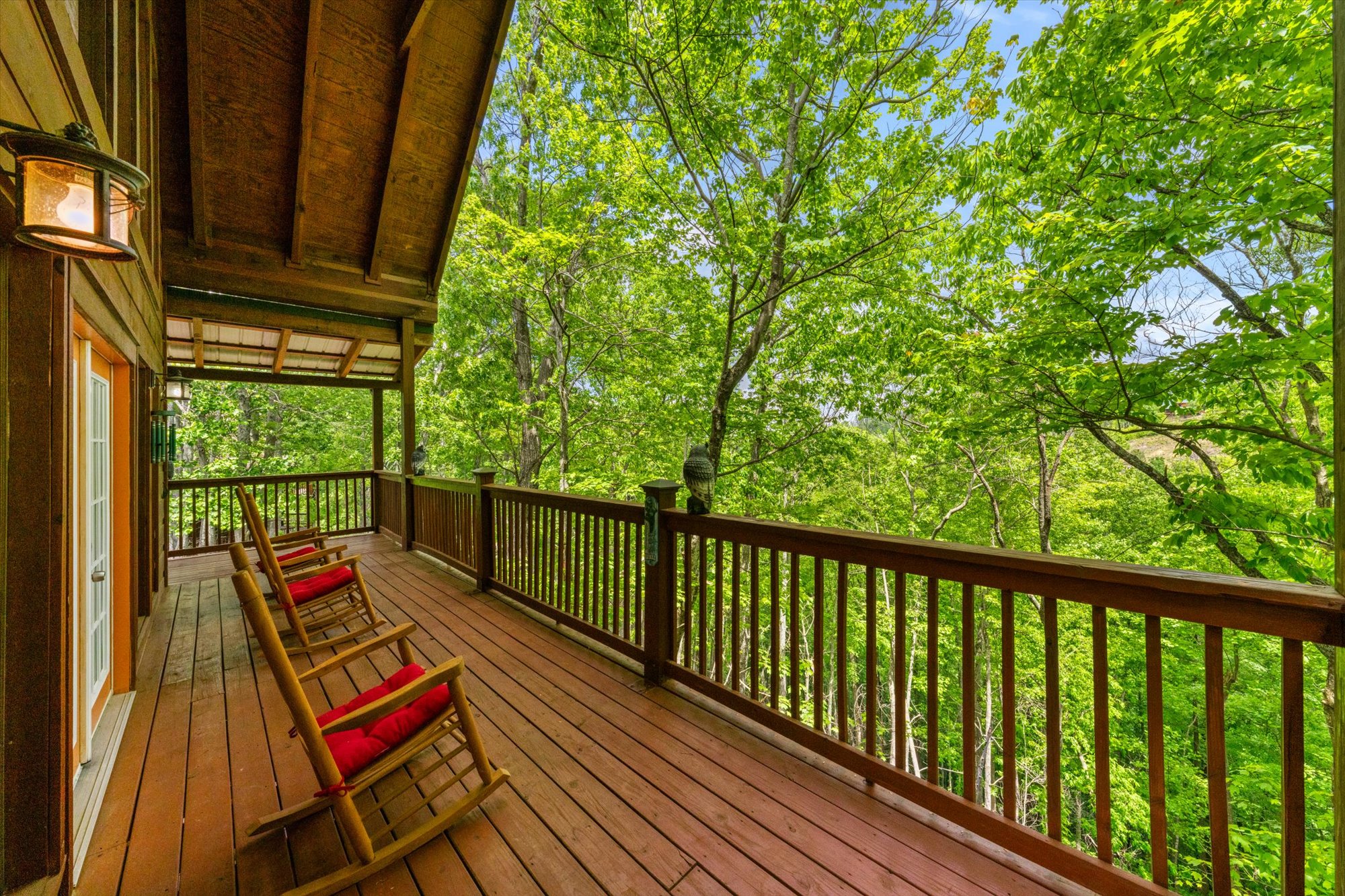 Sevierville, Tennessee, 37862, United States, 3 Bedrooms Bedrooms, ,3 BathroomsBathrooms,Residential,For Sale,1920301