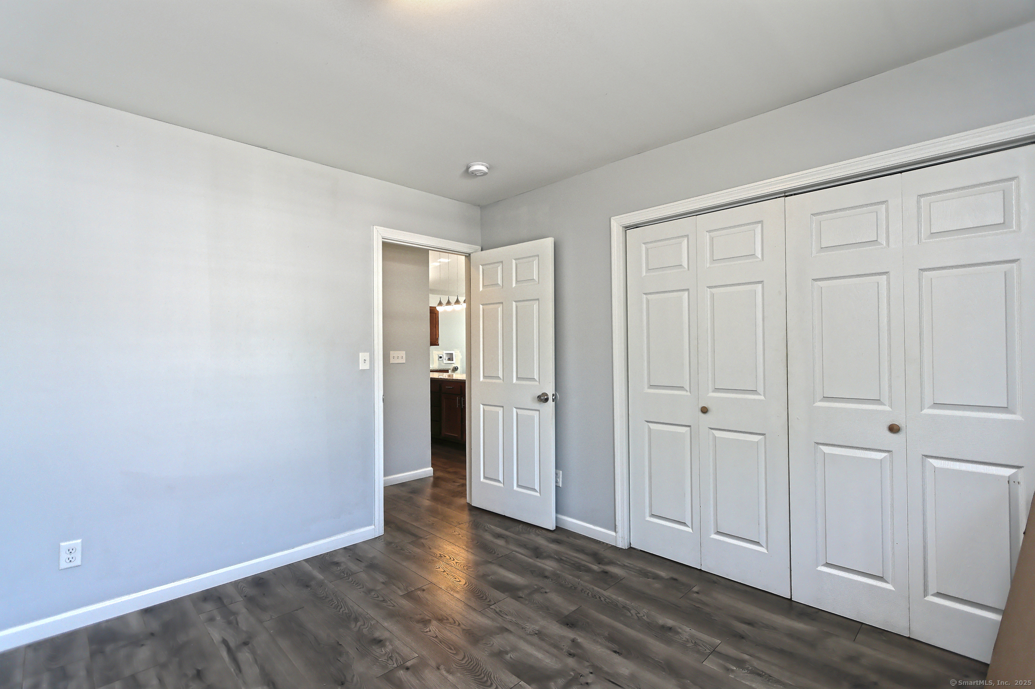 West Haven, Connecticut, 06516, United States, 5 Bedrooms Bedrooms, ,3 BathroomsBathrooms,Residential,For Sale,1918382