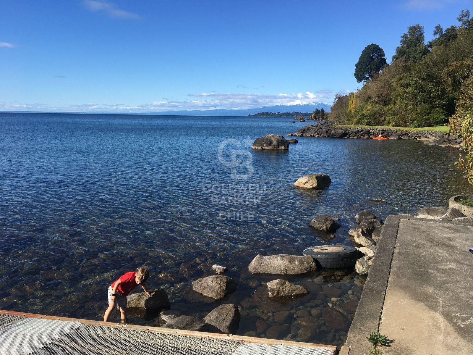 Puerto Varas, Chile, 5 Bedrooms Bedrooms, ,5 BathroomsBathrooms,Residential,For Sale,1850183