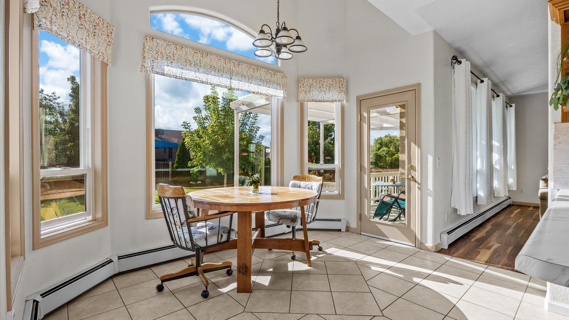 Grand Junction, Colorado, 81507, United States, 3 Bedrooms Bedrooms, ,2 BathroomsBathrooms,Residential,For Sale,1940996