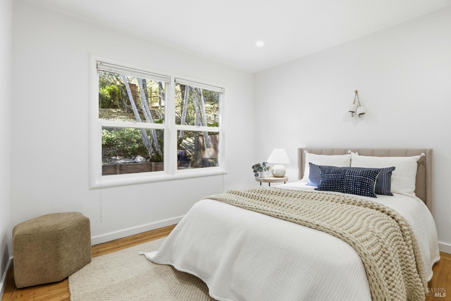 San Rafael, California, 94901, United States, 3 Bedrooms Bedrooms, ,1 BathroomBathrooms,Residential,For Sale,1987980