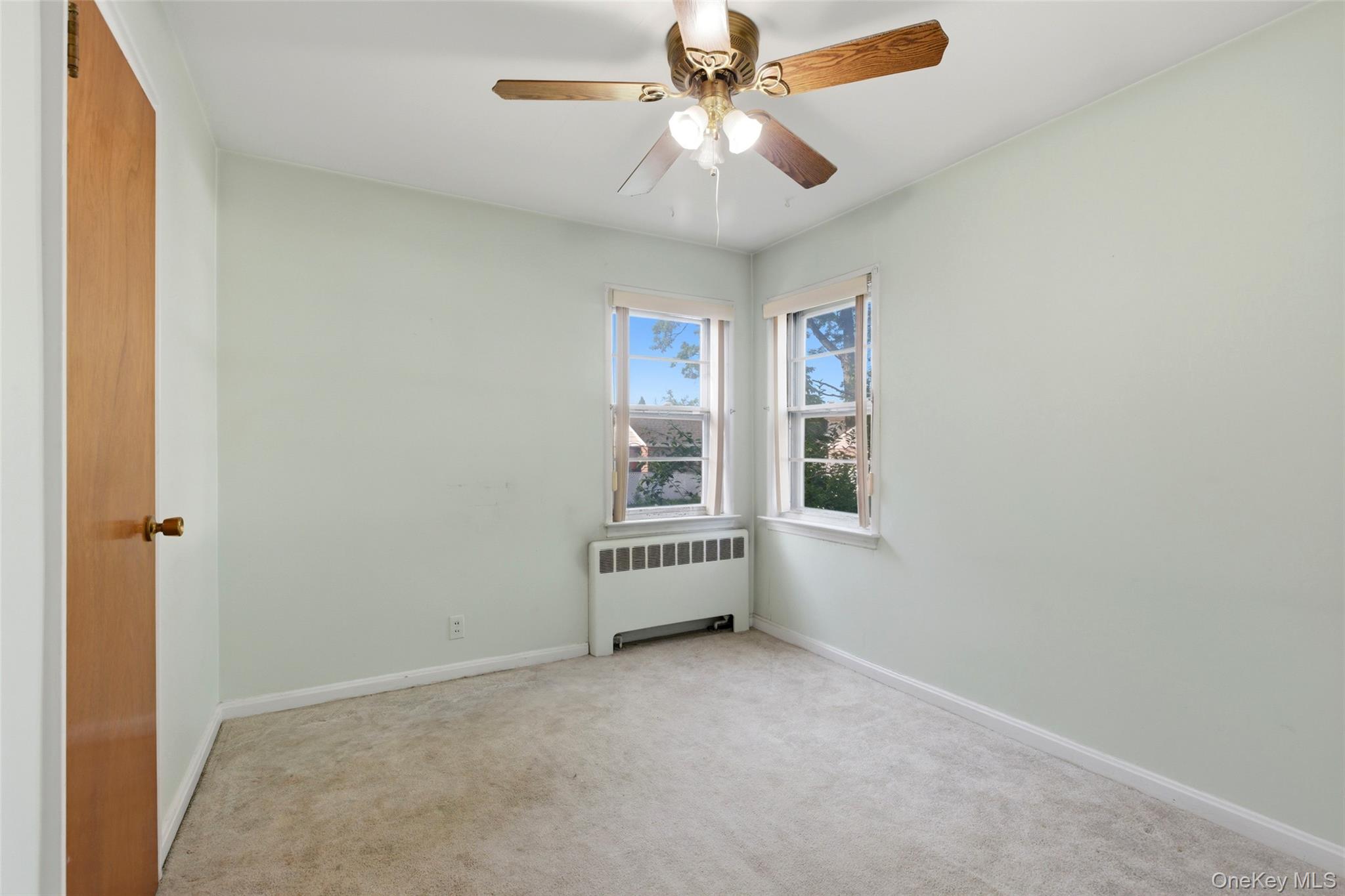  116 Prague Street, Valley Stream, NY, 11580 - 物件實景